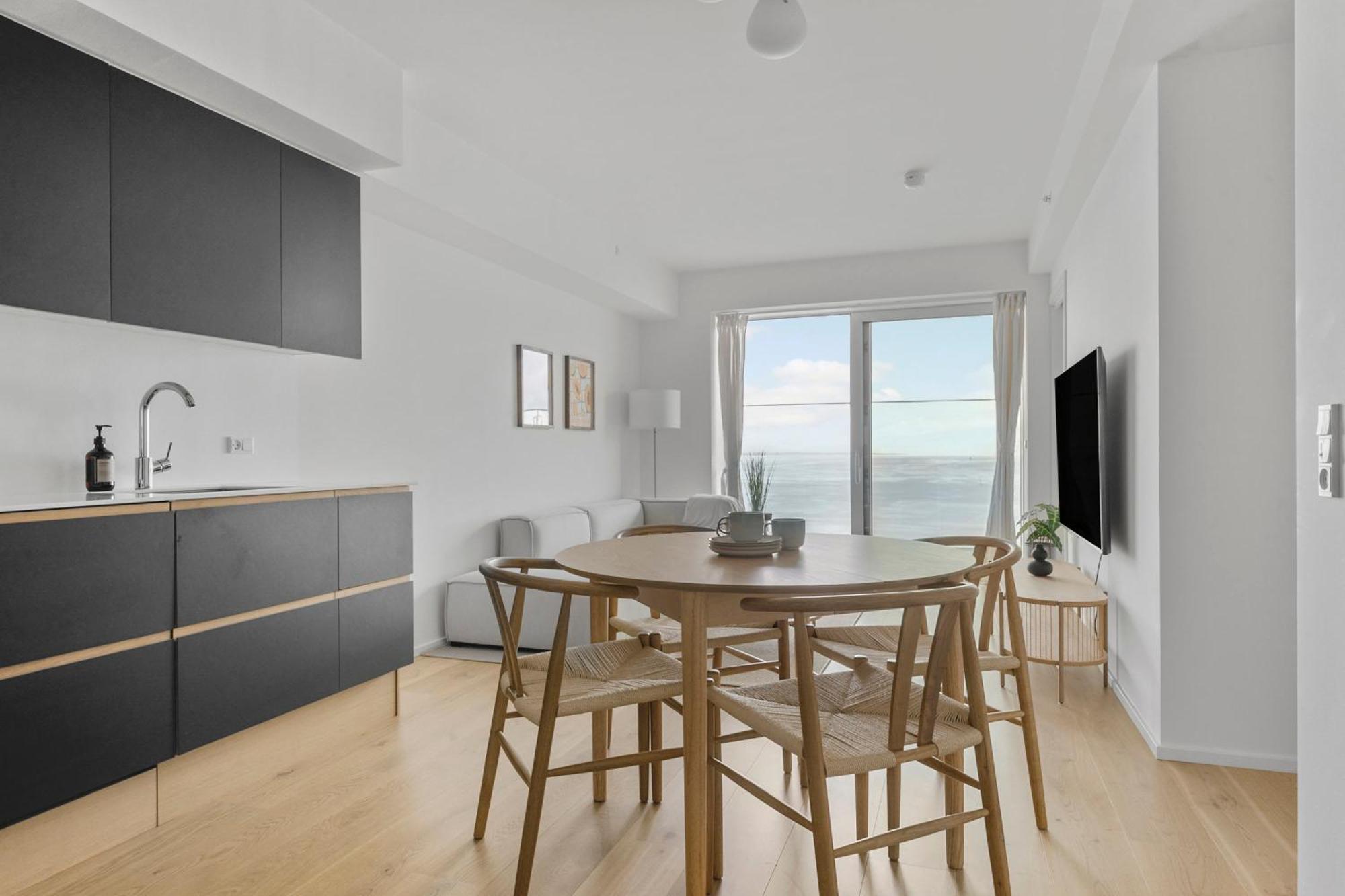Ferienwohnung Endless Ocean Views With Private Balcony Århus Exterior foto